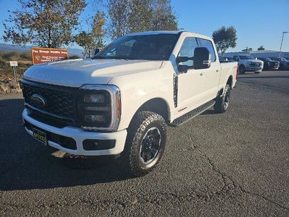 New 2025 Ford F350 Lariat w/ Lariat Ultimate Package