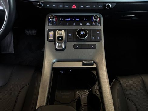 Used 2025 Hyundai Palisade SEL FWD image 16
