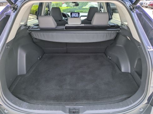 Used 2023 Toyota RAV4 XLE w/ Convenience Package FWD image 11