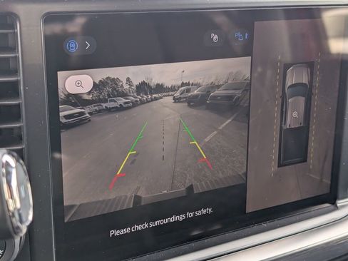 New 2026 Ford F250 Lariat w/ Black Appearance Package image 21