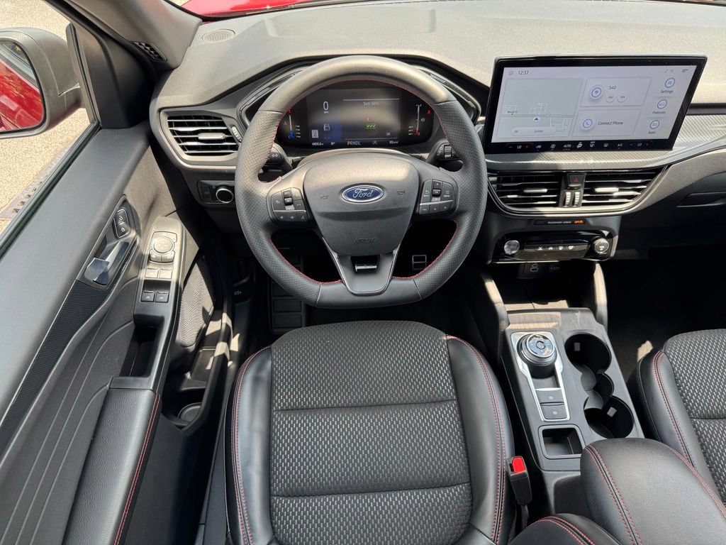 Used 2024 Ford Escape ST-Line w/ Tech Pack #1 FWD image 22