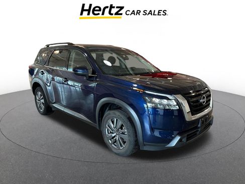 Used 2025 Nissan Pathfinder SV AWD/4WD image 1