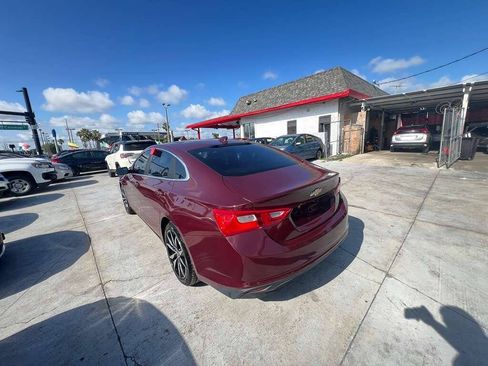 Used 2016 Chevrolet Malibu LT w/ Leather Package FWD image 5