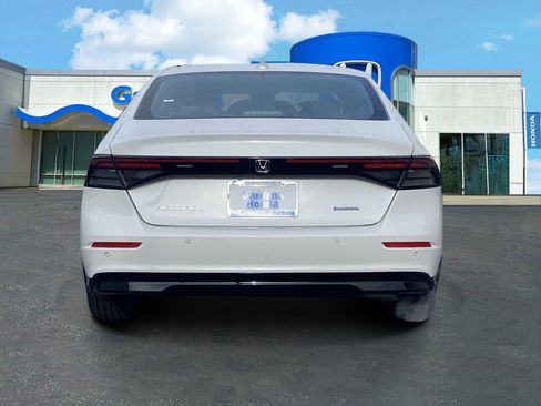 New 2026 Honda Accord EX-L image 5