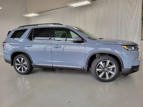 New 2025 Honda Pilot Elite image 17