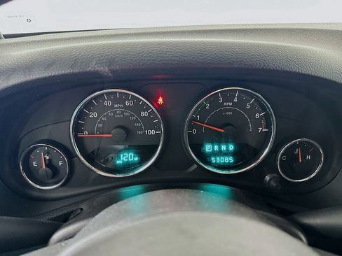 Used 2012 Jeep Wrangler Sport image 11