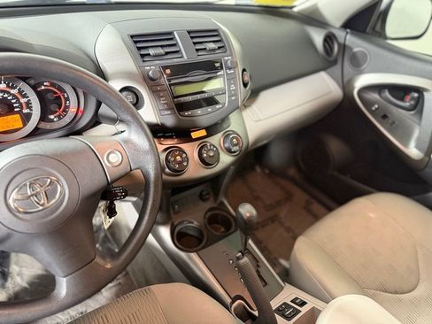 Used 2010 Toyota RAV4 4WD w/ Base L4 Extra Value Pkg image 16