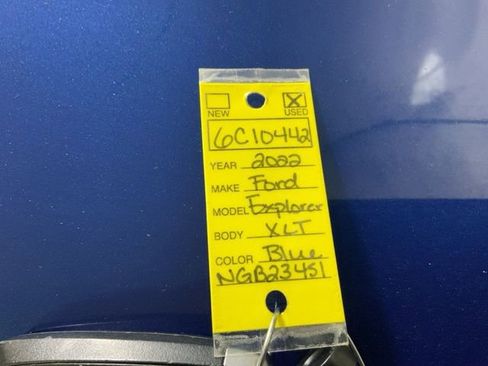 Used 2022 Ford Explorer XLT w/ Equipment Group 202A AWD/4WD image 43