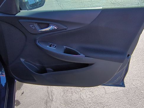 Used 2019 Chevrolet Malibu LT w/ Driver Confidence Package II image 29