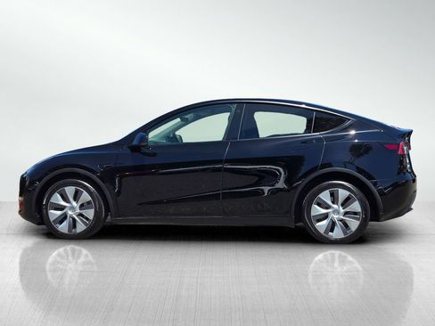 Used 2023 Tesla Model Y Long Range AWD/4WD image 8