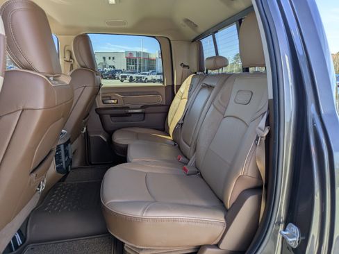 Used 2021 RAM 2500 Limited image 14