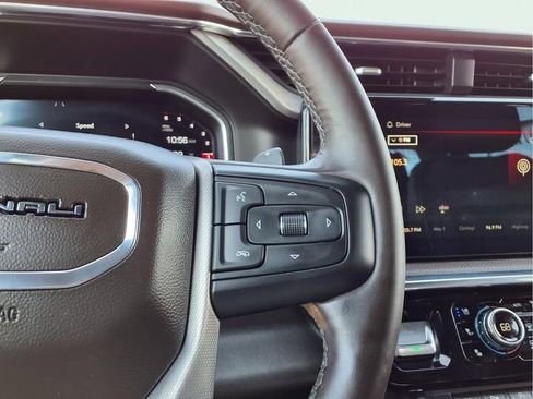 Used 2023 GMC Sierra 1500 Denali w/ Denali Reserve Package AWD/4WD image 16