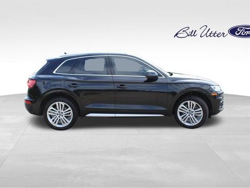 Used 2018 Audi Q5 Prestige w/ Prestige Package image 4