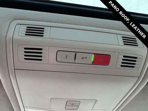 Used 2018 Volkswagen Golf SEL image 37