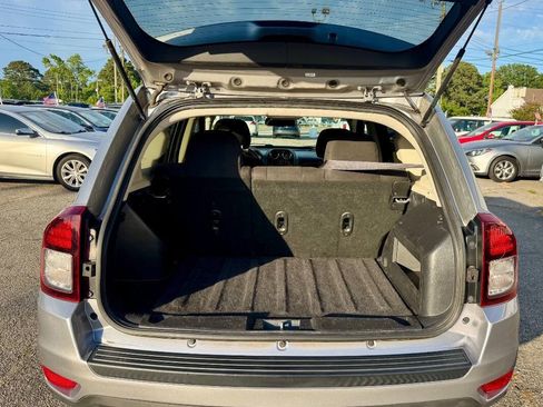 Used 2016 Jeep Compass Sport w/ Power Value Group FWD image 5