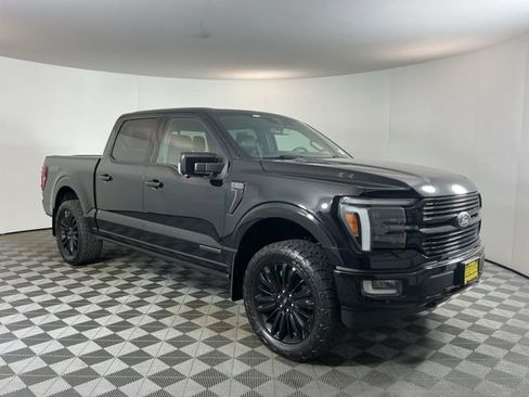 Used 2024 Ford F150 Platinum AWD/4WD image 3