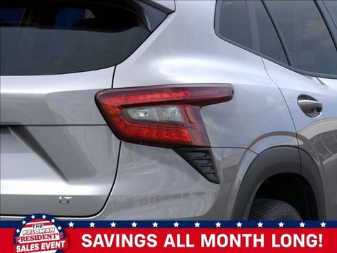 New 2026 Chevrolet Trax LT image 11