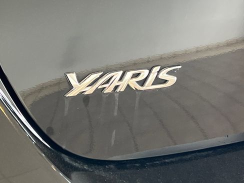 Certified 2020 Toyota Yaris LE image 27