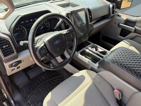 Used 2018 Ford F150 XLT w/ Equipment Group 301A Mid RWD image 4