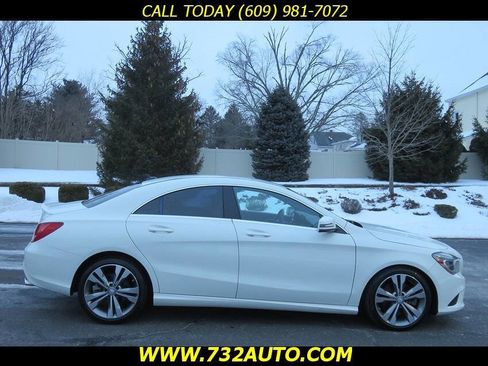 Used 2014 Mercedes-Benz CLA 250 image 4