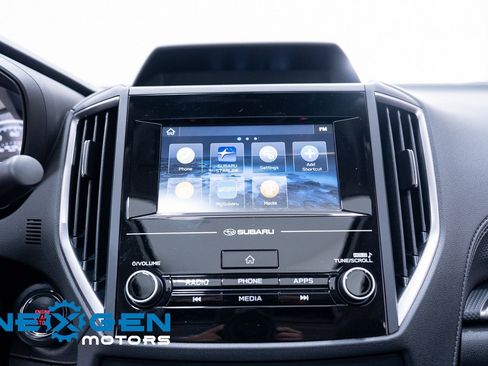 Used 2024 Subaru Forester Premium image 13