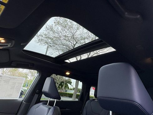 New 2026 INFINITI QX60 Sport image 17