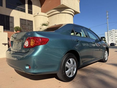 Used 2010 Toyota Corolla LE w/ All Weather Guard Pkg FWD image 7