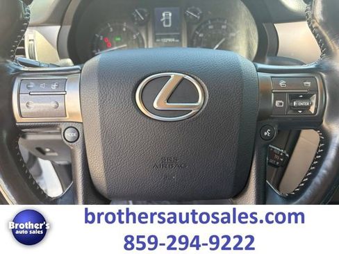 Used 2017 Lexus GX 460 Luxury AWD/4WD image 19