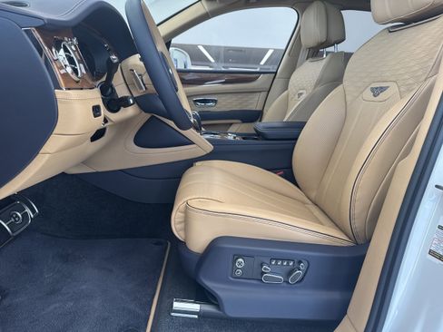 New 2026 Bentley Bentayga Speed image 15