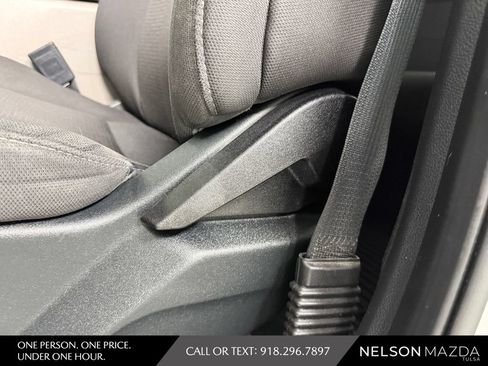 Used 2019 Ford F150 XL w/ Equipment Group 101A Mid AWD/4WD image 18