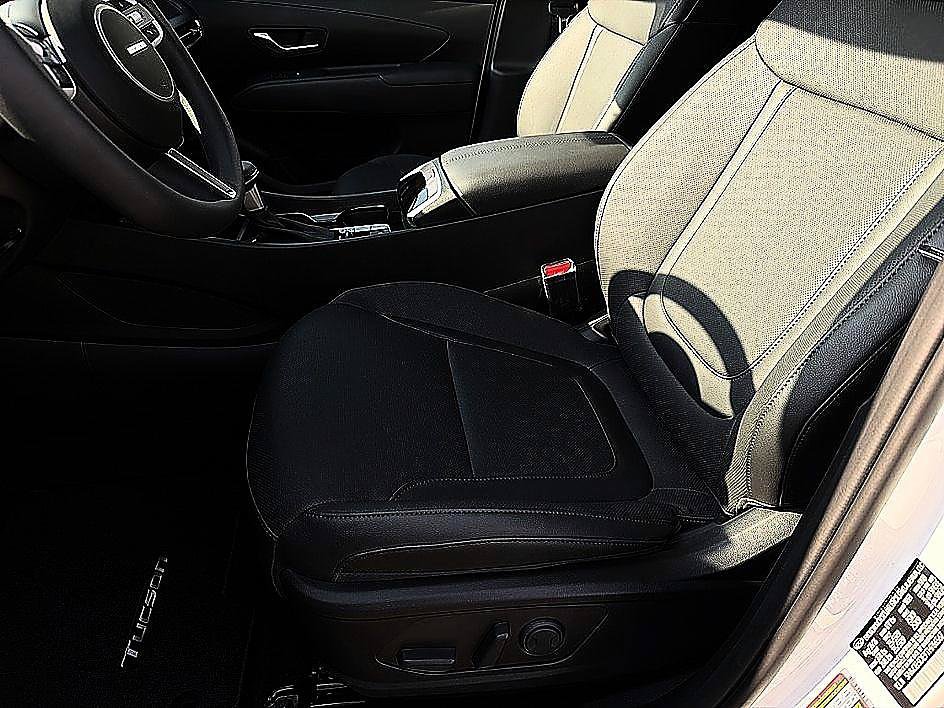 New 2026 Hyundai Tucson SEL Plus FWD image 8