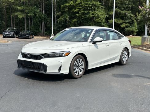 Used 2025 Honda Civic LX image 5