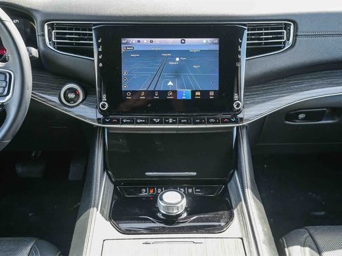 Used 2022 Jeep Wagoneer Series II image 10