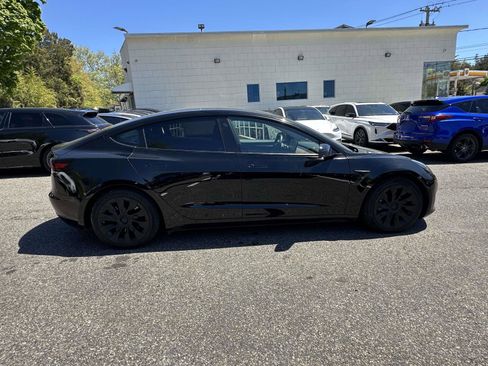 Used 2023 Tesla Model 3 Standard Range RWD image 2