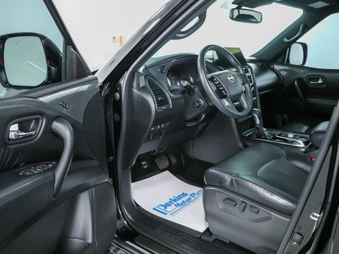 Used 2023 Nissan Armada SL w/ Midnight Edition Package AWD/4WD image 3