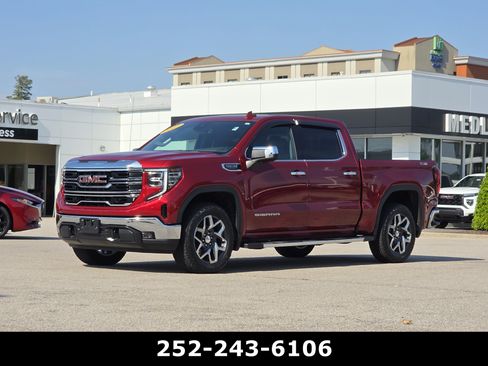 Used 2023 GMC Sierra 1500 SLT w/ SLT Premium Package AWD/4WD image 3