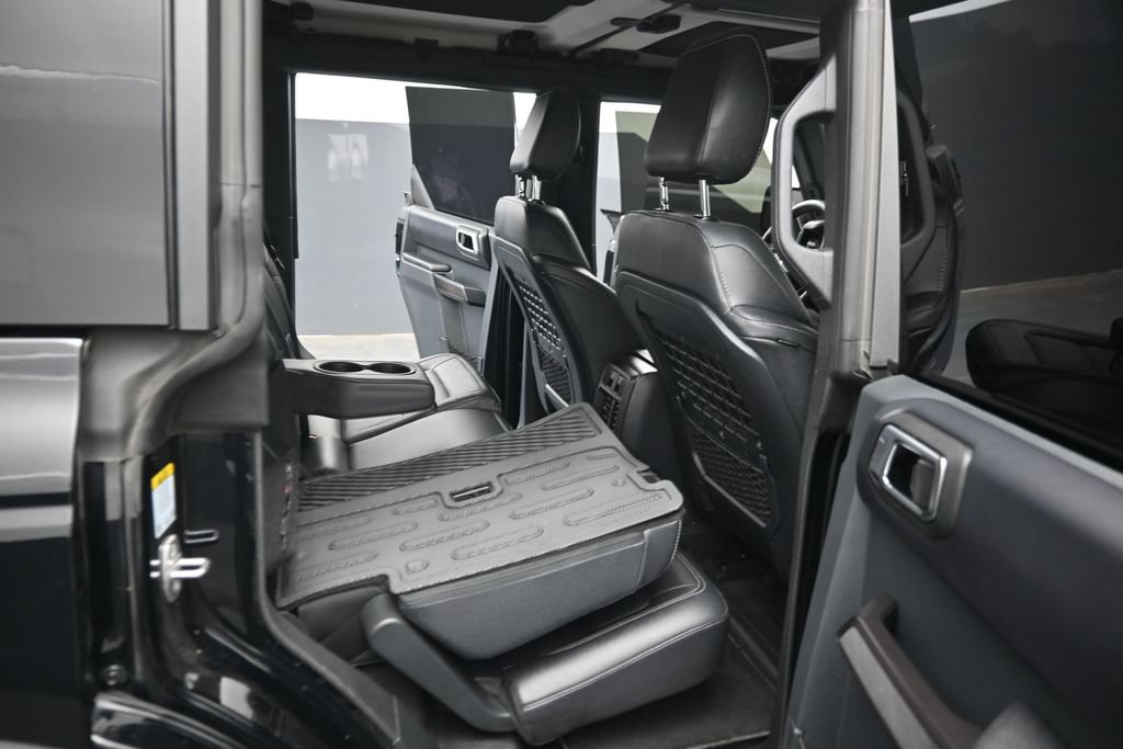 Used 2025 Ford Bronco Badlands AWD/4WD image 30