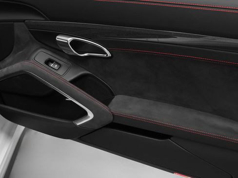 Certified 2018 Porsche 911 GT3 RWD image 39