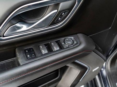 Used 2023 Chevrolet Tahoe RST image 18