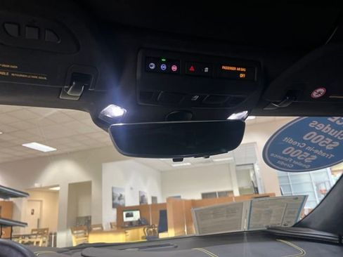 Used 2023 Chevrolet Corvette Stingray Premium Cpe w/ 3LT image 20