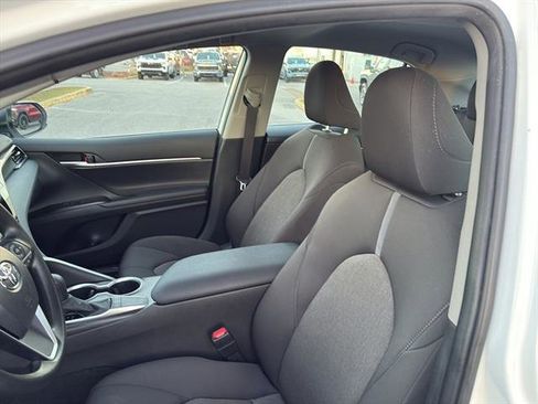 Used 2024 Toyota Camry LE image 13