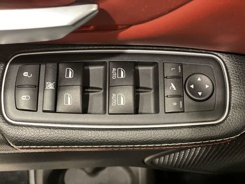 Used 2020 RAM 1500 Rebel image 16