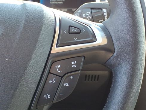 Used 2024 Ford Edge SEL w/ Convenience Package AWD/4WD image 21