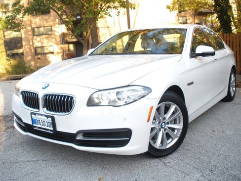 Used 2014 BMW 528i Sedan image 11