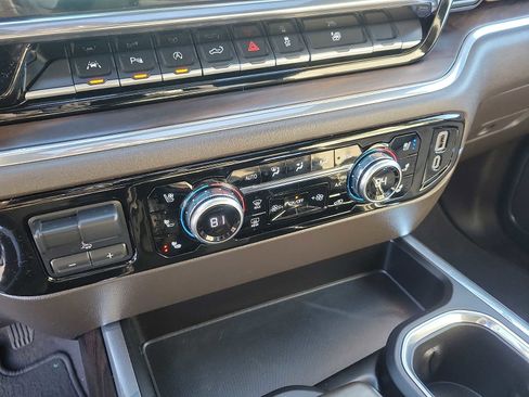 Certified 2023 GMC Sierra 1500 SLT w/ SLT Premium Plus Package image 16