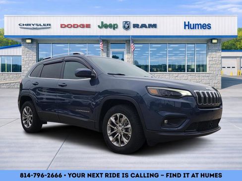 Certified 2021 Jeep Cherokee Latitude Lux w/ Comfort/Convenience Group AWD/4WD image 1