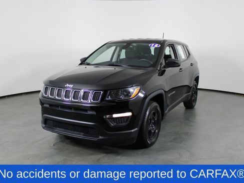 Used 2018 Jeep Compass Sport FWD image 2