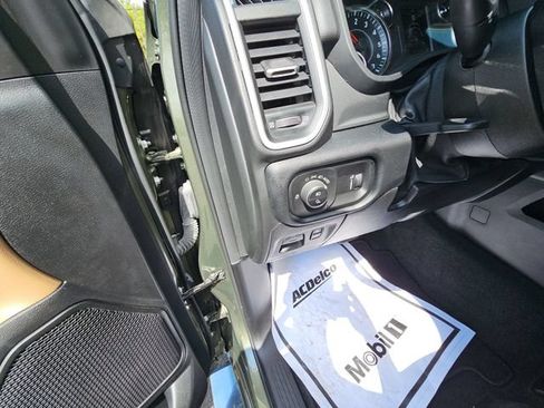 Used 2021 RAM 1500 Big Horn AWD/4WD image 38