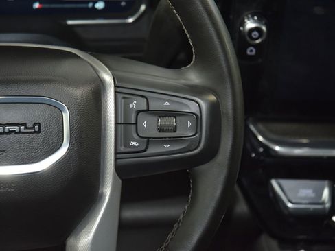 Used 2024 GMC Sierra 2500 Denali w/ Technology Package AWD/4WD image 41