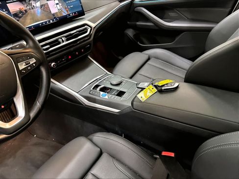 Used 2024 BMW i4 eDrive35 w/ Premium Package RWD image 18